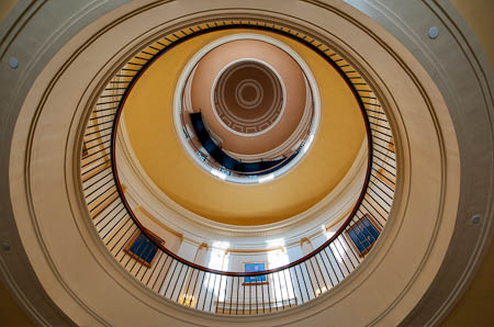 080211-MaineStateHouse-463_4_5